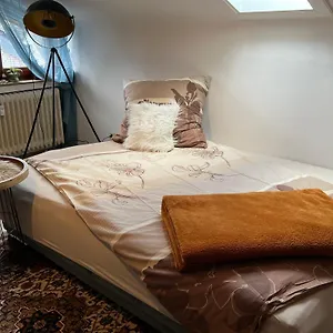 Gemuetliches Fuer Messe, Job & Kurzurlaub Im Gruenen, Naehe Duesseldorf Apartment Meerbusch
